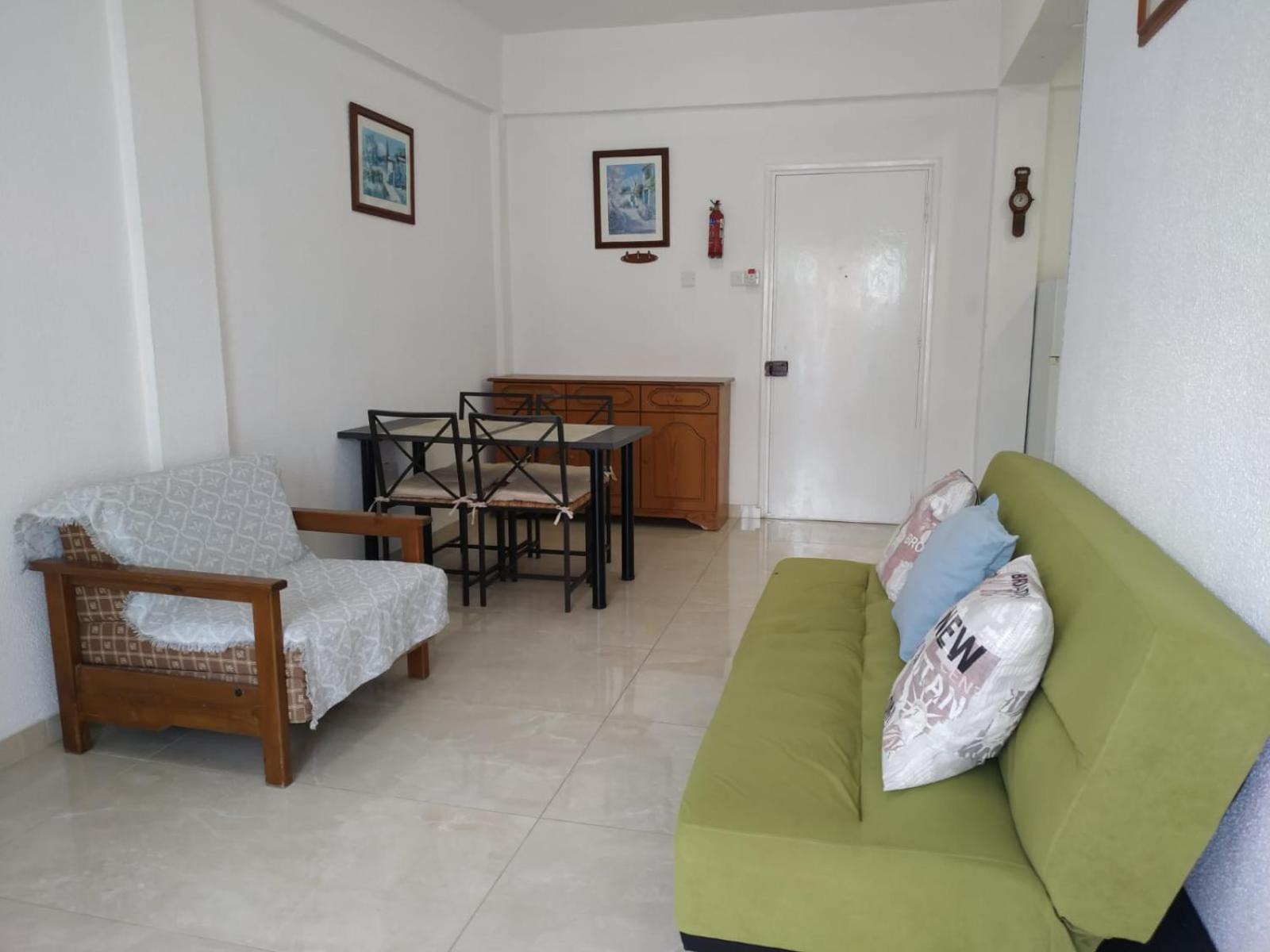 1 Bedroom Apartment ラルナカ 部屋 写真